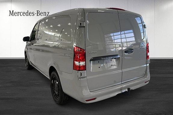 Mercedes-Benz Vito 114 3 of 17