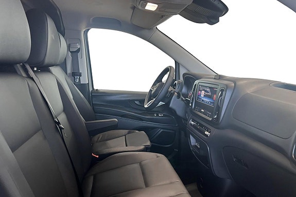 Mercedes-Benz Vito 114 9 of 17