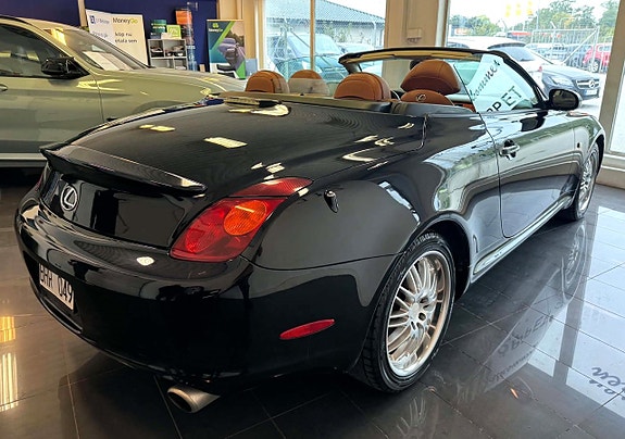 Lexus SC430 5 of 30