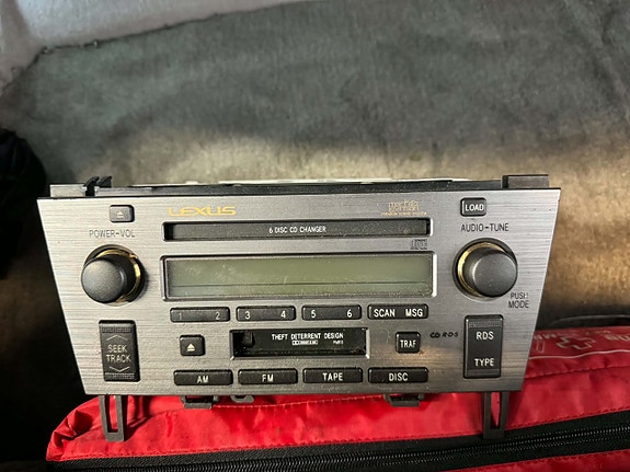 Lexus SC430 28 of 30