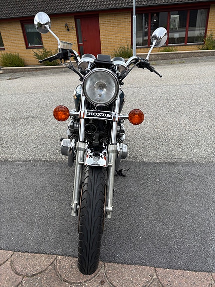 Honda CB750C 5 of 6