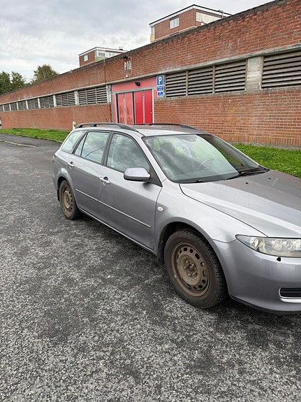 Mazda 6 3 of 6