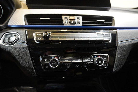 BMW X1 20 of 21