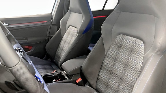 Volkswagen Golf I 8 of 12