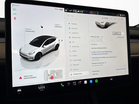 Tesla Model Y 26 of 30