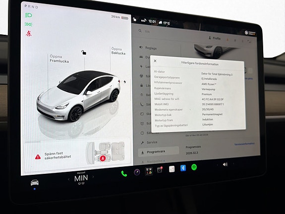 Tesla Model Y 27 of 30