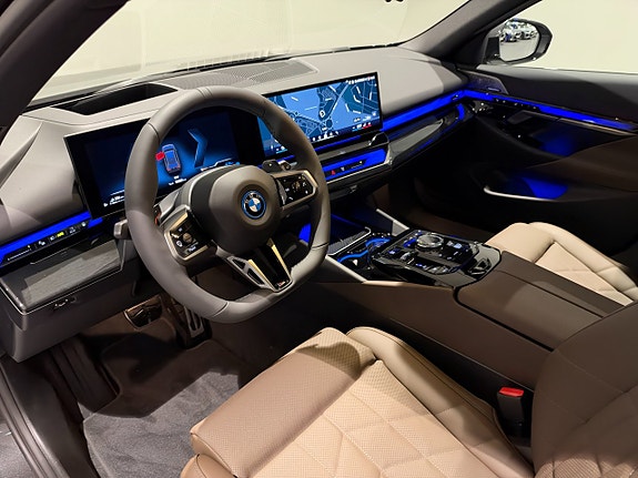 BMW 530e 13 of 21