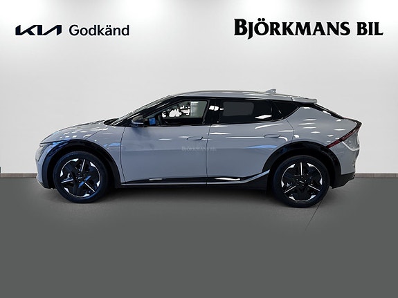 Kia EV6 4 of 22