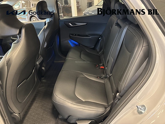 Kia EV6 9 of 22