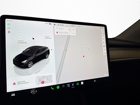Tesla Model Y 29 of 30