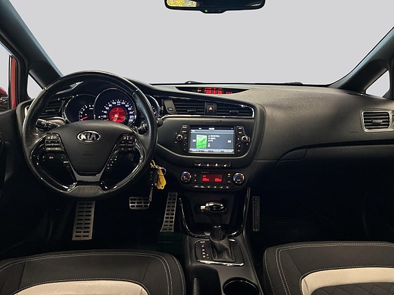 Kia Ceed 7 of 25