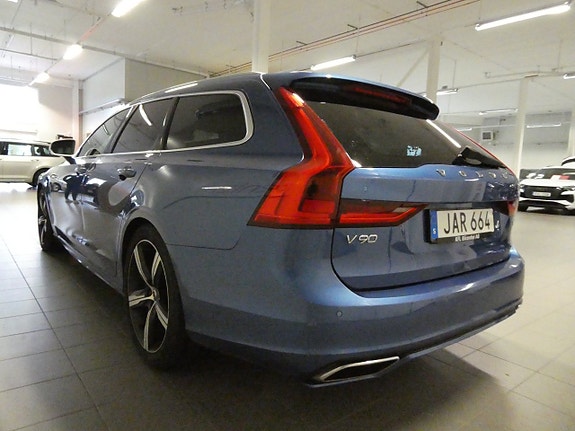 Volvo V90 10 of 24