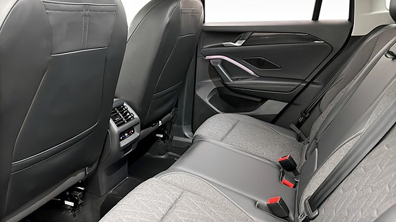 Volkswagen Tiguan 11 of 19