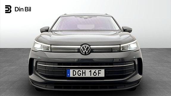 Volkswagen Tiguan 4 of 19