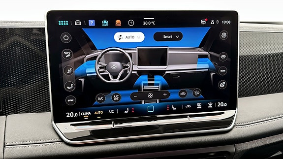 Volkswagen Tiguan 16 of 19