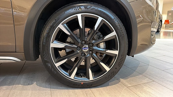 Volvo V60 Cross Country 22 of 22