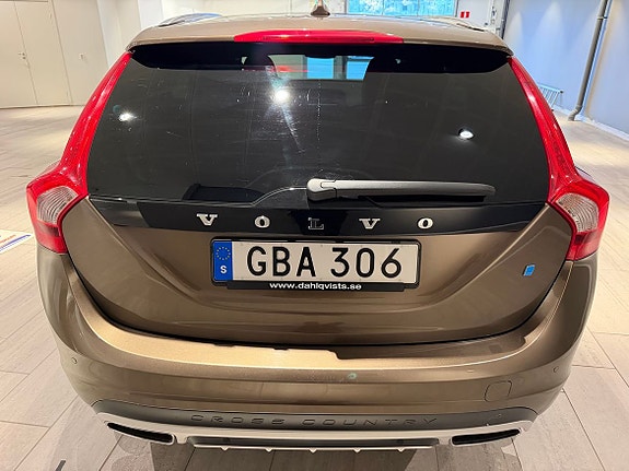 Volvo V60 Cross Country 16 of 22