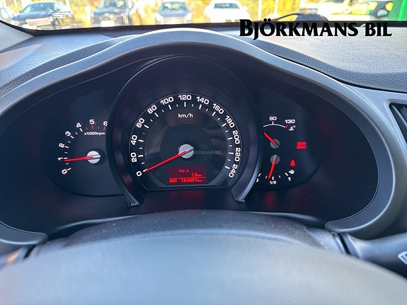 Kia Sportage 10 of 14