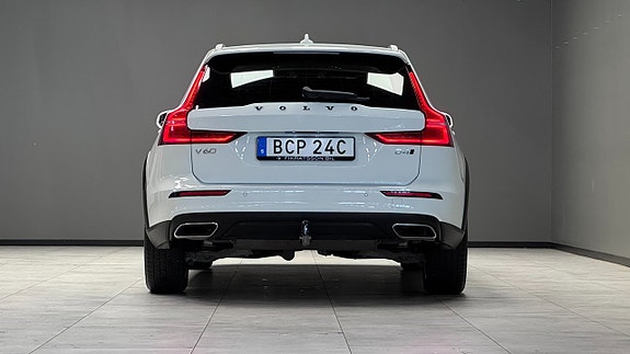 Volvo V60 Cross Country 20 of 21