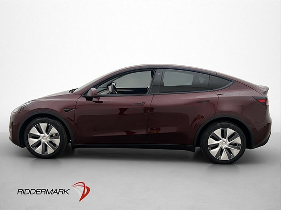 Tesla Model Y 5 of 30