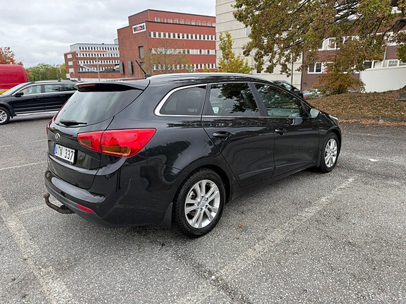 Kia Ceed 4 of 6