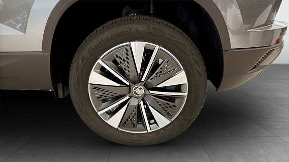 Skoda Karoq 6 of 14
