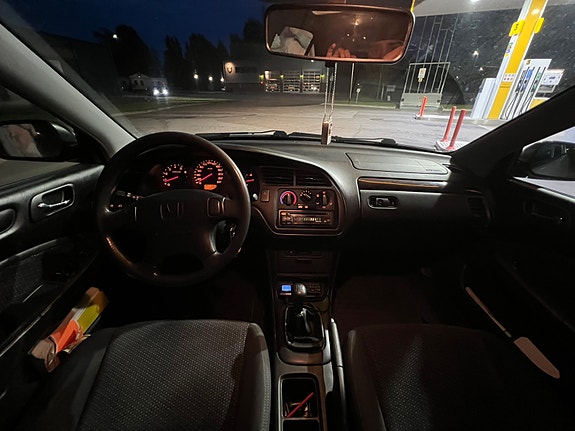 Honda Accord 9 of 11