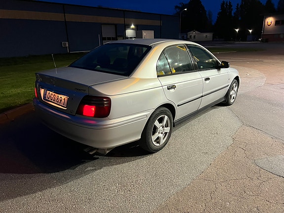 Honda Accord 7 of 11