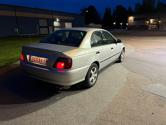 Honda Accord 6 of 11