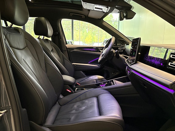 Volkswagen Tiguan 13 of 27