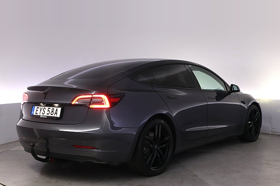 Tesla Model 3 5 of 27
