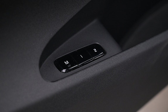 Polestar 2 11 of 27