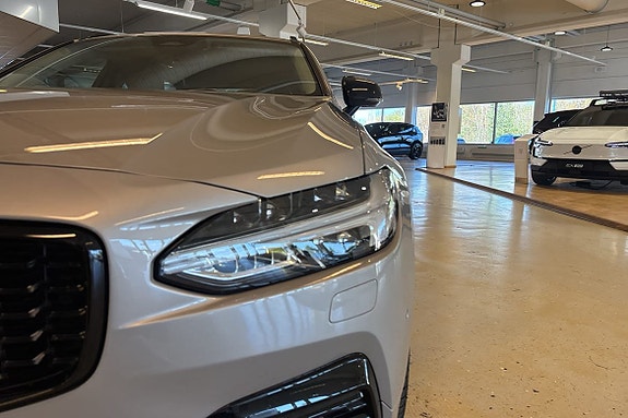 Volvo V90 15 of 26