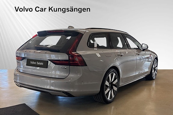 Volvo V90 5 of 26