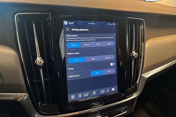 Volvo V90 22 of 26