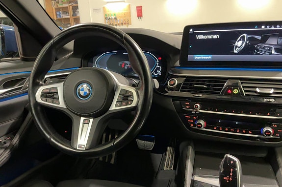 BMW 530e 14 of 30