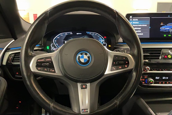 BMW 530e 19 of 30