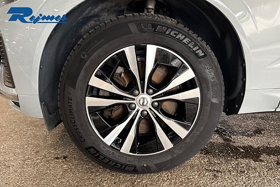 Volvo XC60 26 of 28