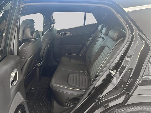 Kia Sportage 9 of 17