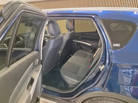 Suzuki S-Cross 8 of 11