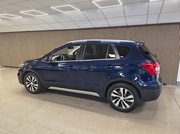Suzuki S-Cross 4 of 11