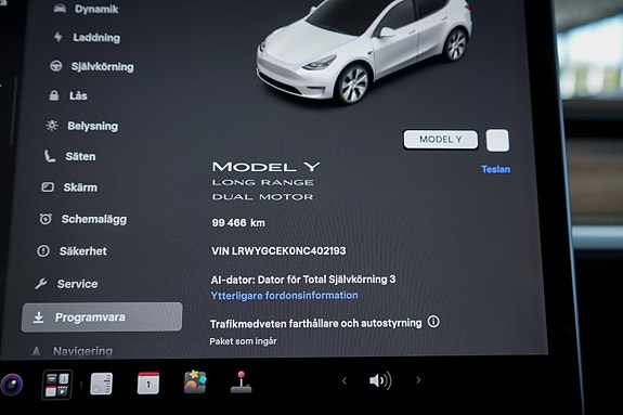 Tesla Model Y 15 of 30
