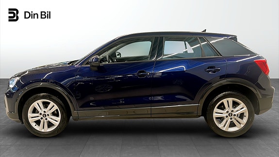 Audi Q2 2 of 16