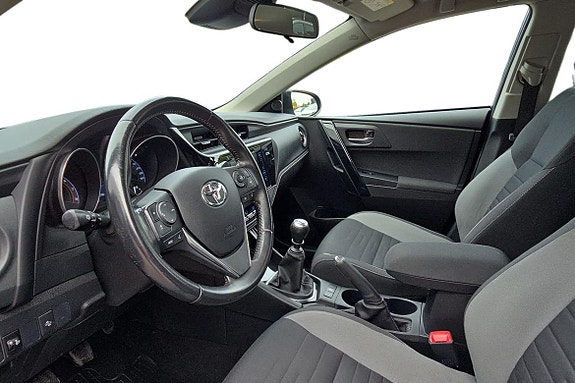 Toyota Auris 11 of 20