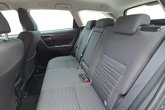 Toyota Auris 19 of 20