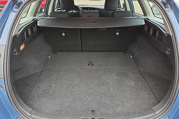 Toyota Auris 14 of 20