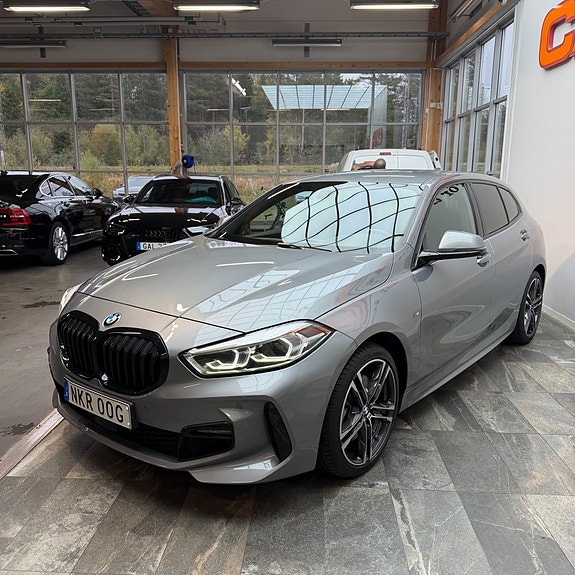 BMW 120d 5 of 15