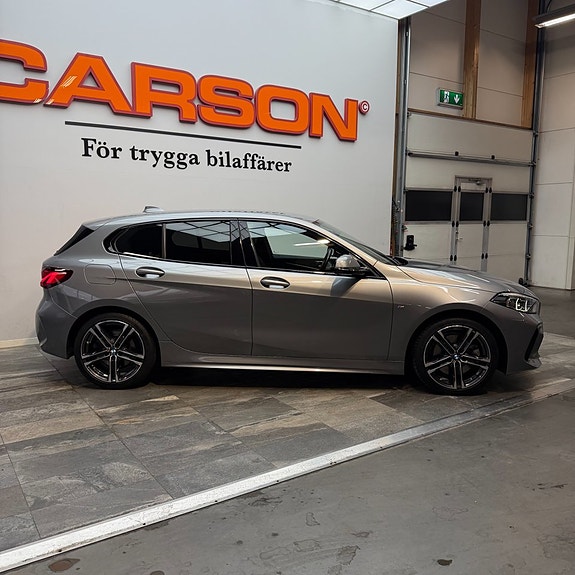 BMW 120d 3 of 15