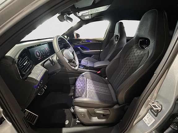 Volkswagen Tiguan 6 of 8