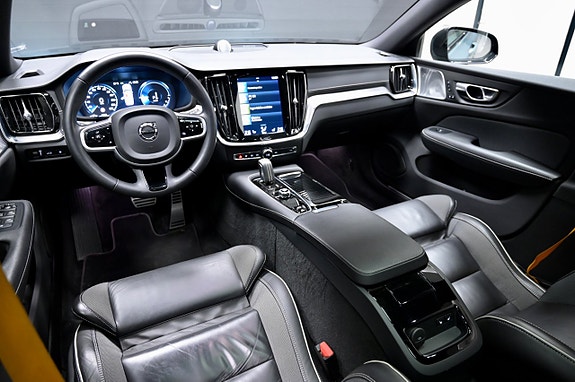 Volvo V60 17 of 30
